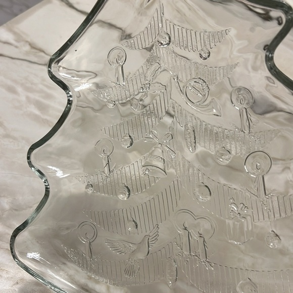 Vintage Christmas Tree Charcuterie Tray with Spreader - Picture 5 of 15